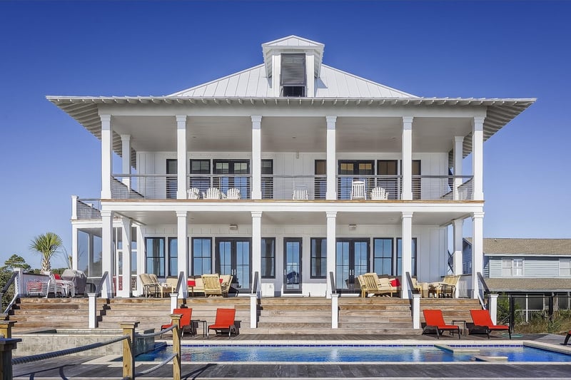Luxurious mansion
